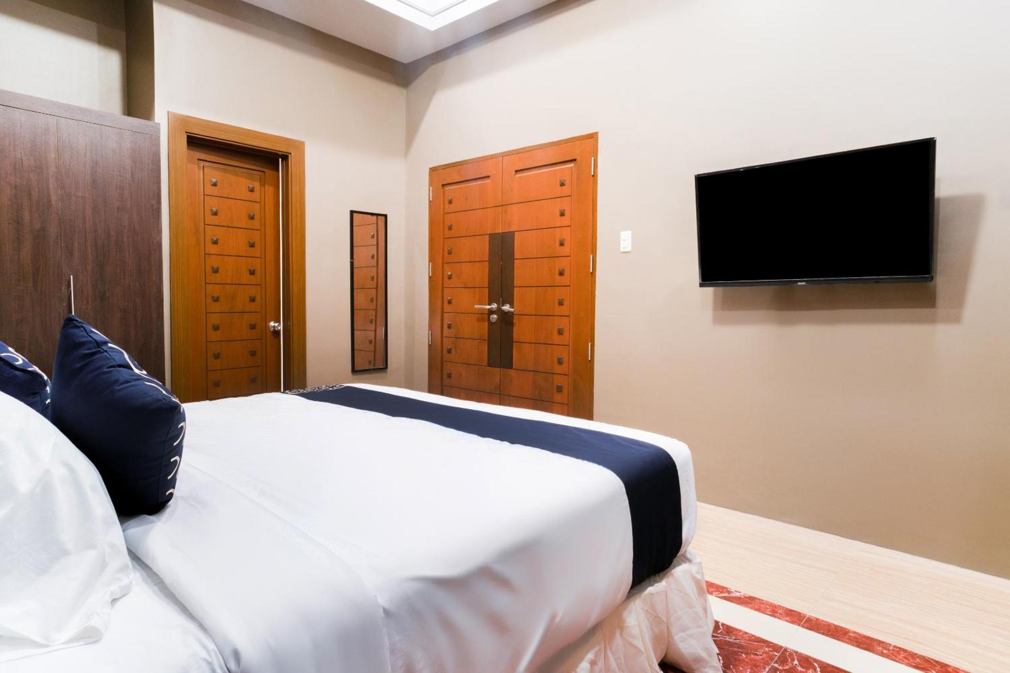 Capital O 460 World Palace Hotel Davao City Kültér fotó