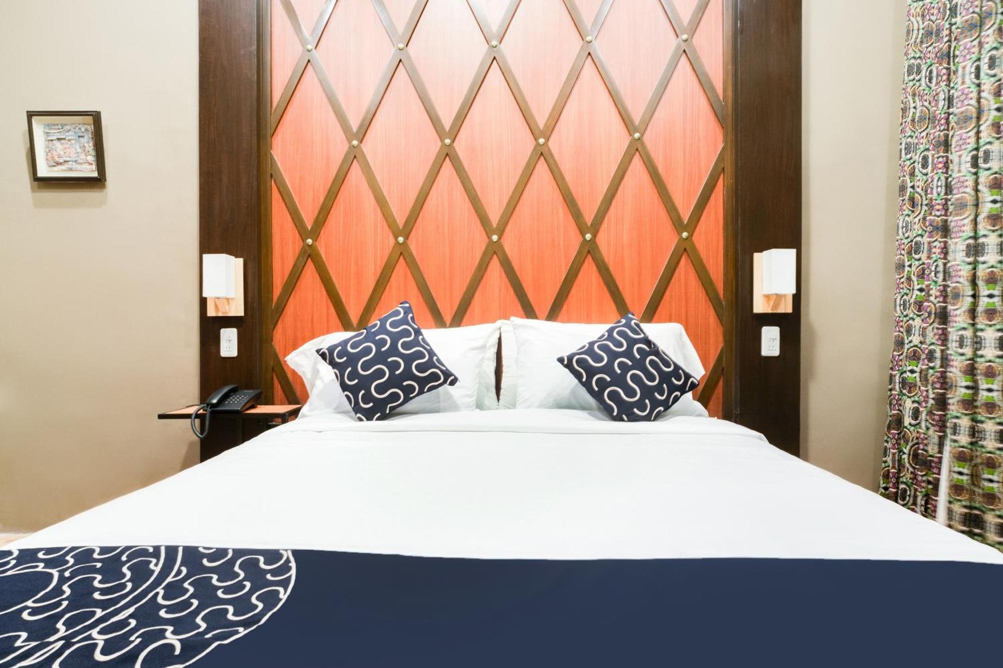 Capital O 460 World Palace Hotel Davao City Kültér fotó