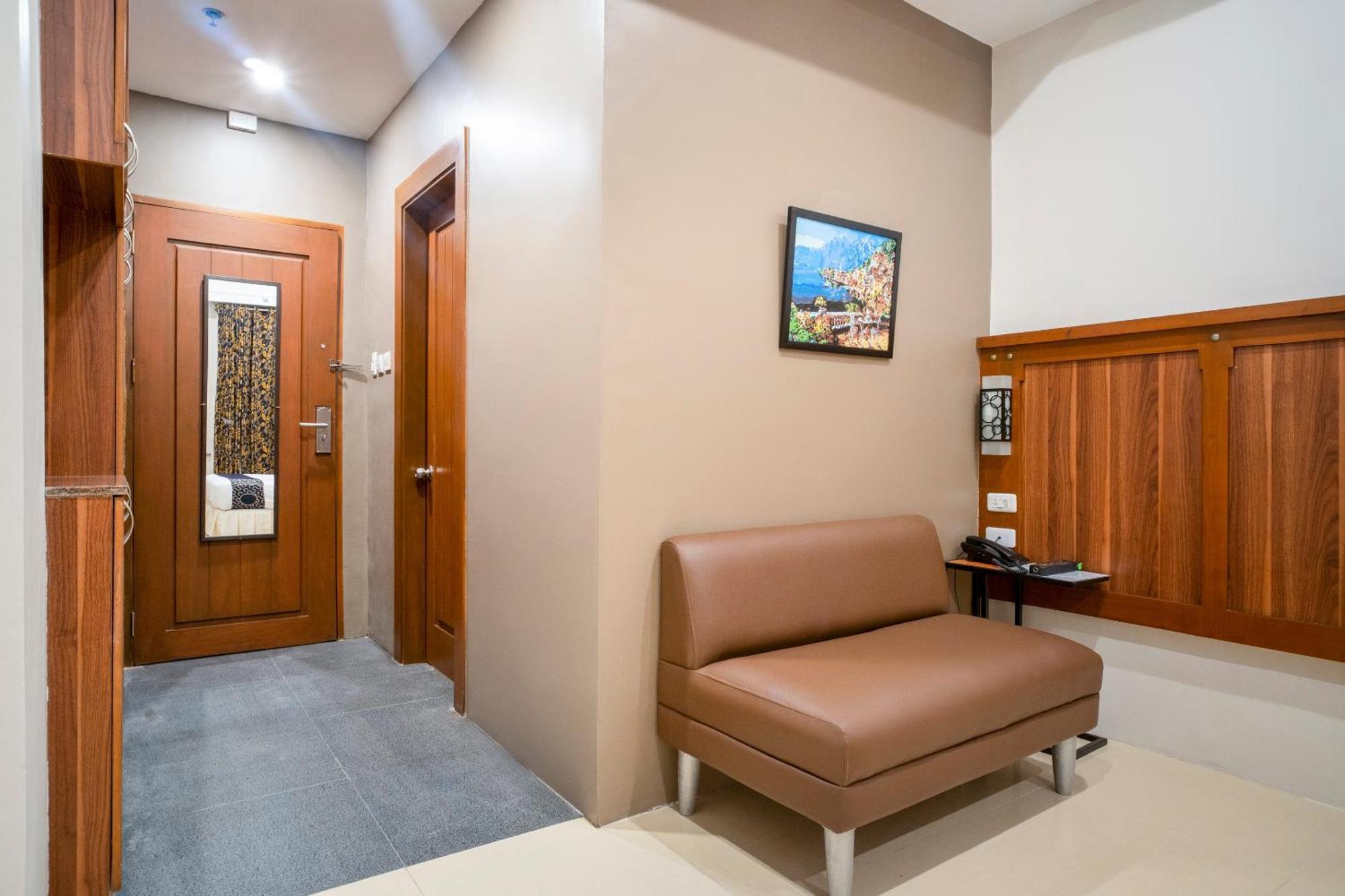 Capital O 460 World Palace Hotel Davao City Kültér fotó